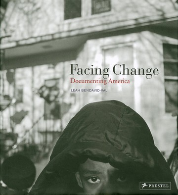 Facing Change. Documenting America