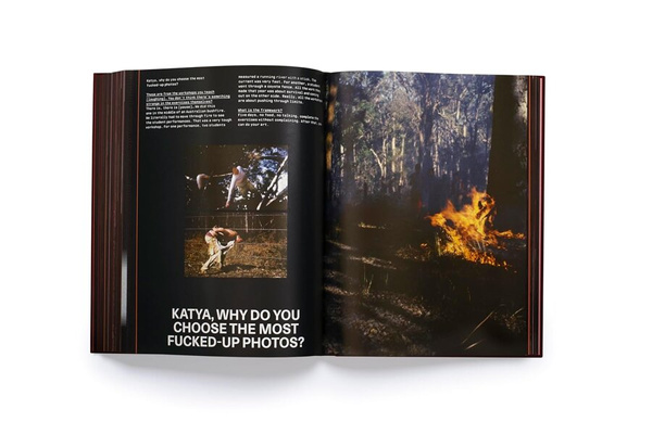 Marina Abramovic : A Visual Biography