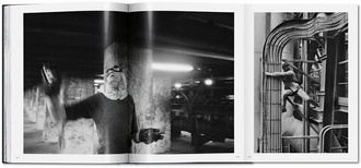 Sebastião Salgado. Workers