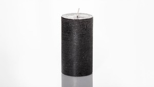 Świeca Chamber wysoka czarnofioletowa