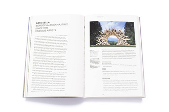 Destination Art (Art Essentials)