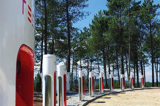 #recharge : The Ultimate EV Travel Guide for Europe