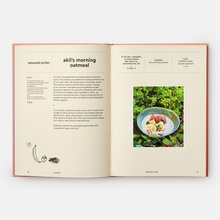 Cooking for Your Kids : Recipes and Stories from Chefs' Home Kitchens Around the World