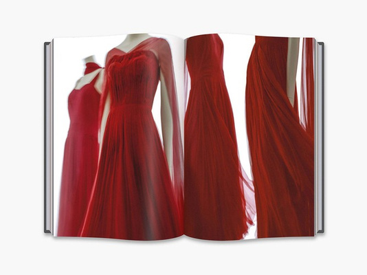 Gabrielle Chanel : Fashion Manifesto