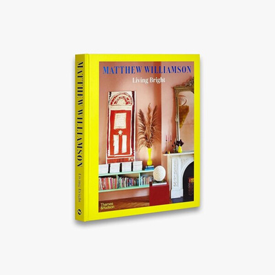 Living Bright : Fashioning Colourful Interiors