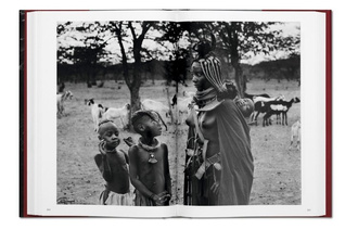 Sebastiao Salgado. GENESIS