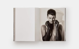 Linda Evangelista Photographed by Steven Meisel