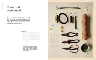 Floral Evolution : Over 20 Displays That Make the Most Of Every Stem