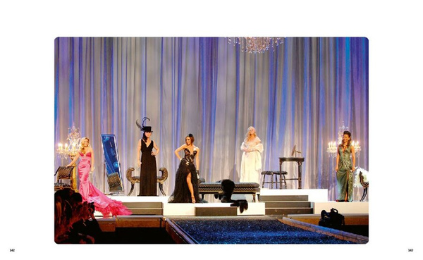 Spice Girls : and the Clothes They Wear