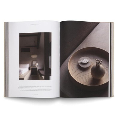 Stillness : An Exploration of Japanese Aesthetics in Architecture and Design