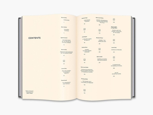 Gabrielle Chanel : Fashion Manifesto