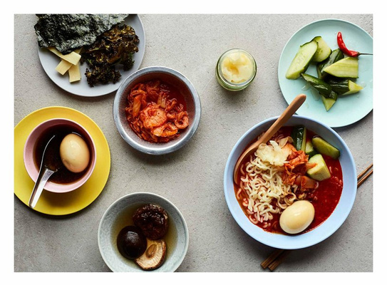 Crave : Recipes Arranged by Flavour, to Suit Your Mood and Appetite