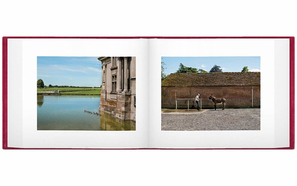 Alessandra Sanguinetti – Le Gendarme Sur La Colline