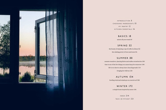 The Nordic Baker : Plant-Based Bakes and Seasonal Stories from a Kitchen in the Heart of Sweden