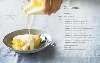 BakeClass Step by Step : Recipes for savoury bakes, bread, cakes, biscuits and desserts