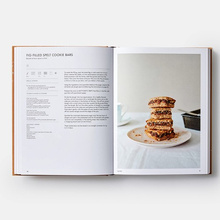 The Italian Bakery : Step-by-Step Recipes with the Silver Spoon