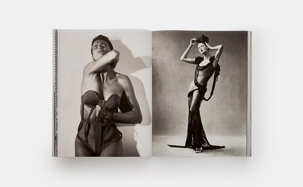 Linda Evangelista Photographed by Steven Meisel