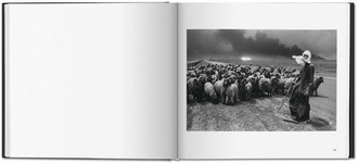 Sebastiaao Salgado - Kuwait, a Desert on Fire