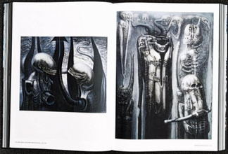 HR Giger XXL