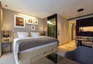 #recharge : The Ultimate EV Travel Guide for Europe