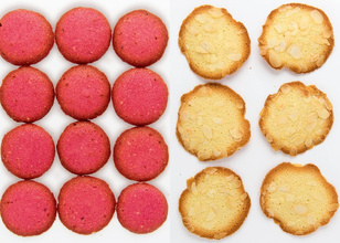 World Food: Paris : Heritage Recipes for Classic Home Cooking A Parisian Cookbook