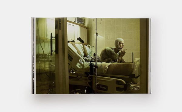 Linda Evangelista Photographed by Steven Meisel