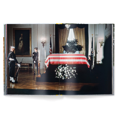 Elliott Erwitt's Kolor