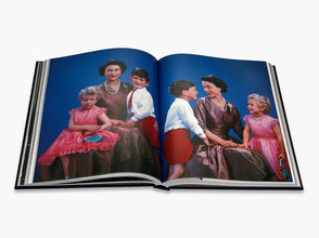 Queen Elizabeth II : A Photographic Portrait