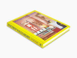 Living Bright : Fashioning Colourful Interiors