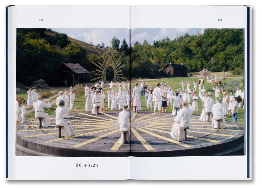 【新品】ミッドサマー A24 MIDSOMMAR SCREENPLAY BOOK Midsommar Screenplay Book | Performing arts MACK x A24 2024